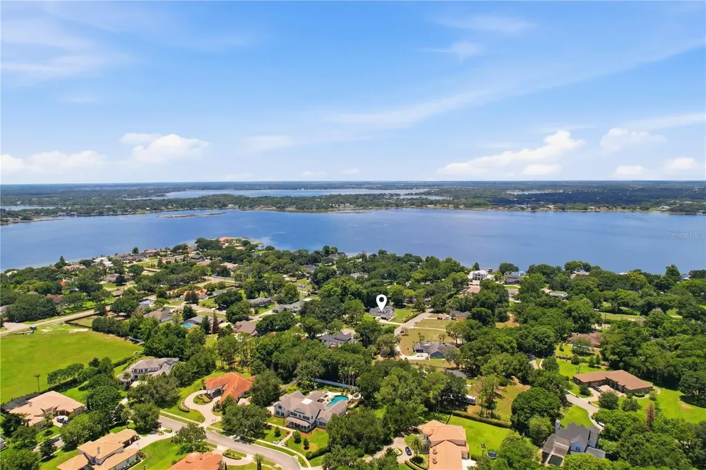 2722 Ingeborg Court Windermere FL 34786