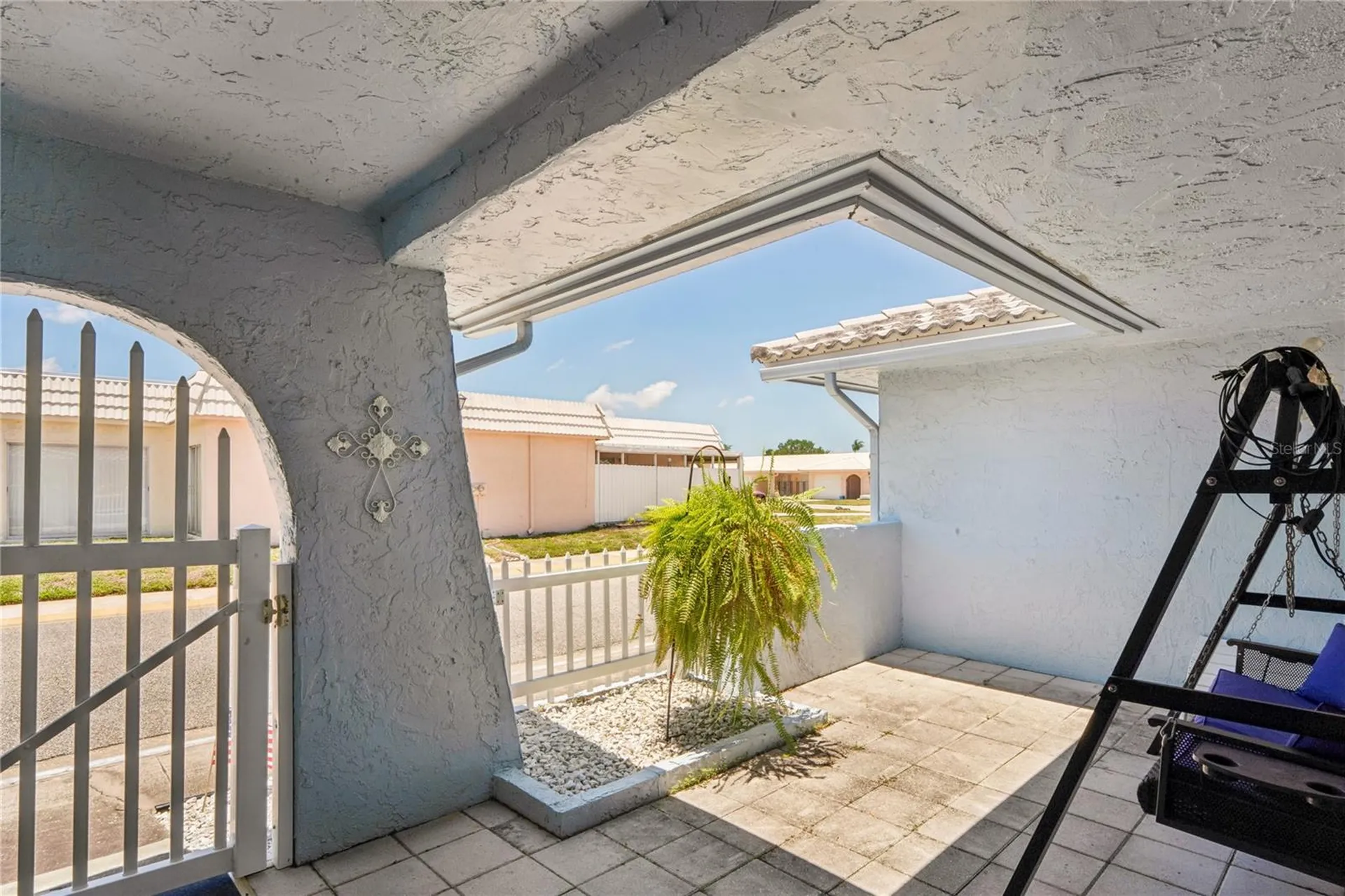 10407 Larchmont Place N Pinellas Park FL 33782