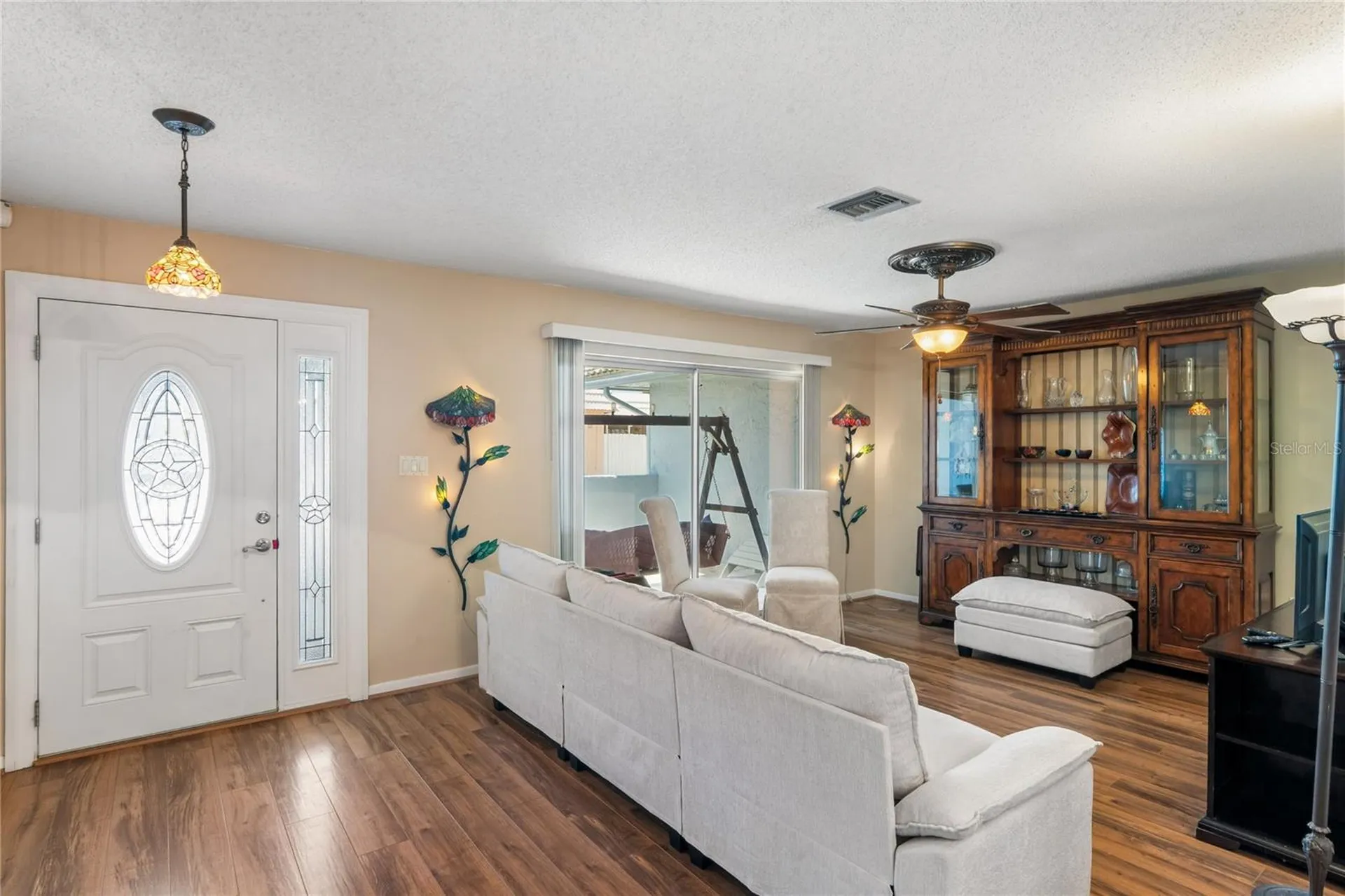 10407 Larchmont Place N Pinellas Park FL 33782