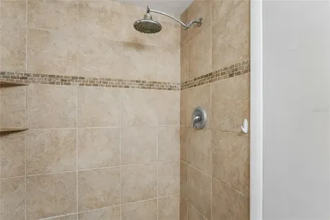 10407 Larchmont Place N Pinellas Park FL 33782