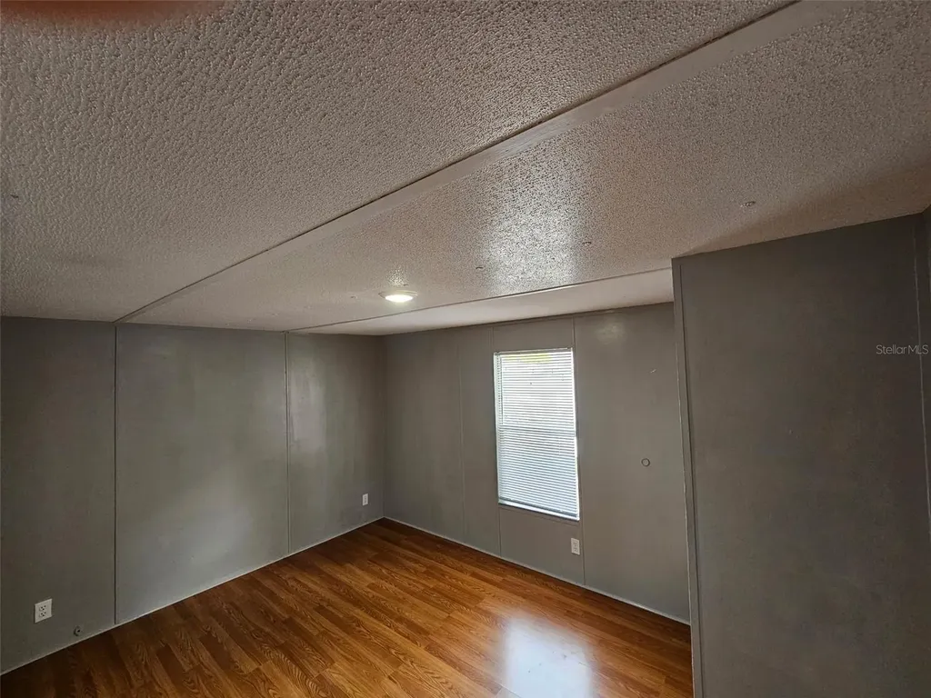 6720 69th Avenue N Pinellas Park FL 33781