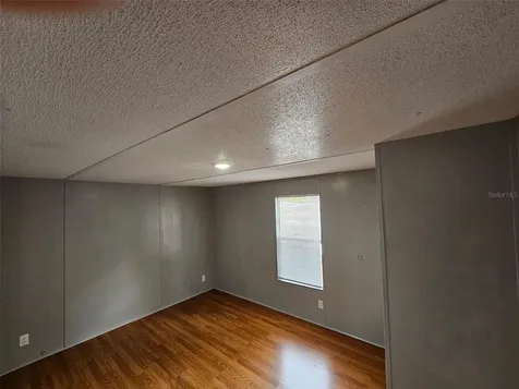 6720 69th Avenue N Pinellas Park FL 33781