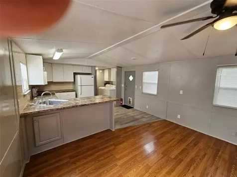 6720 69th Avenue N Pinellas Park FL 33781