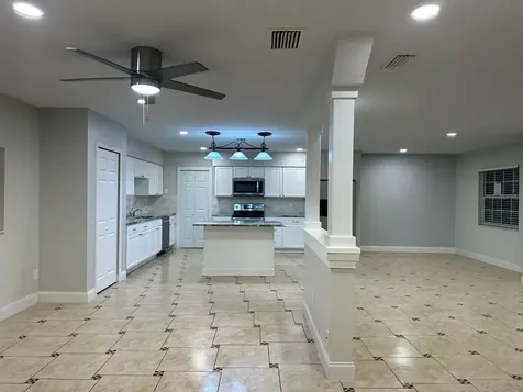 104 W Brentridge Drive Brandon FL 33511
