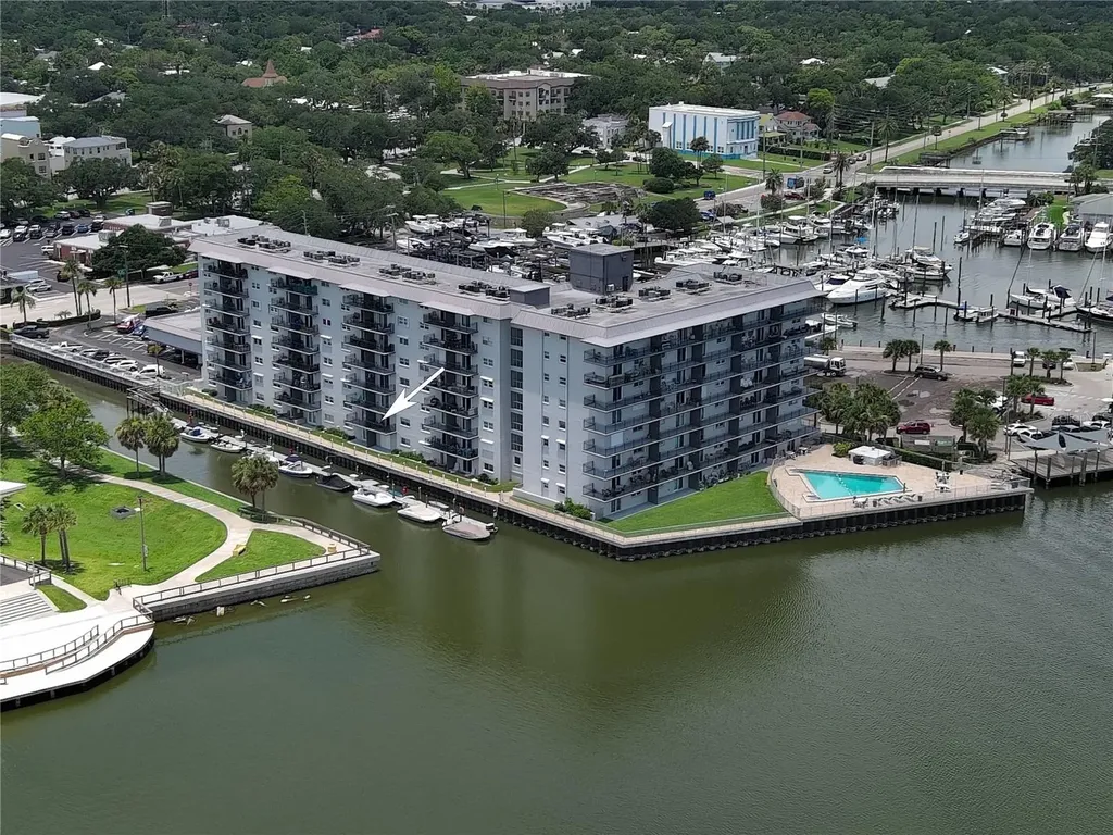 101 N Riverside Drive New Smyrna Beach FL 32168