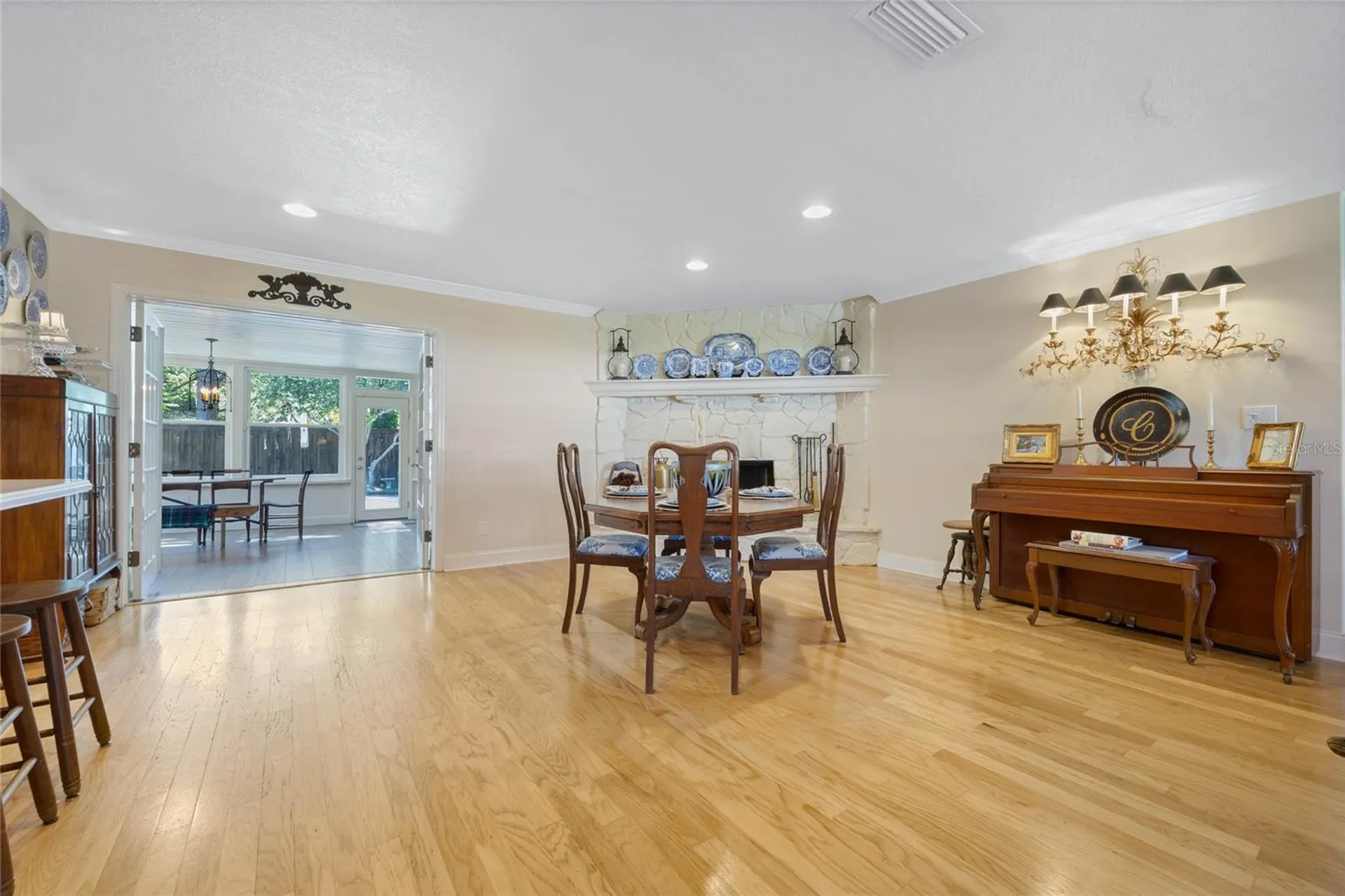 3015 Dawley Avenue Orlando FL 32806