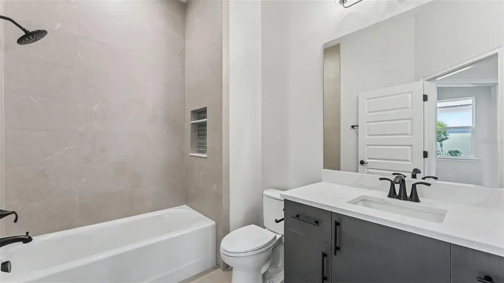 5367 Clubhouse Hills Lane Lakeland FL 33812