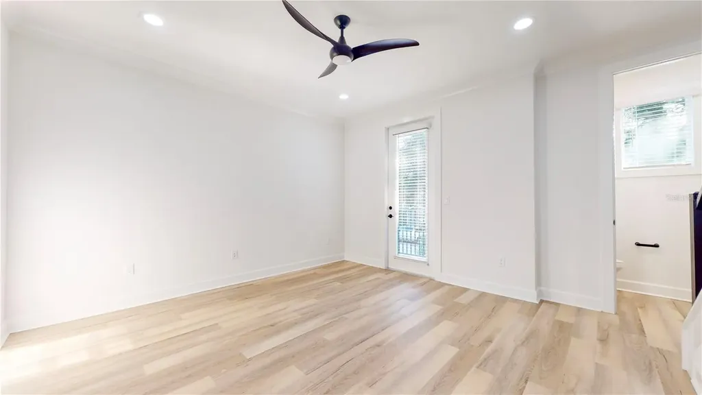 1520 N Pierce Street Tampa FL 33602