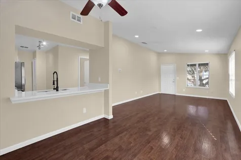 2405 Northlake Drive Sanford FL 32773