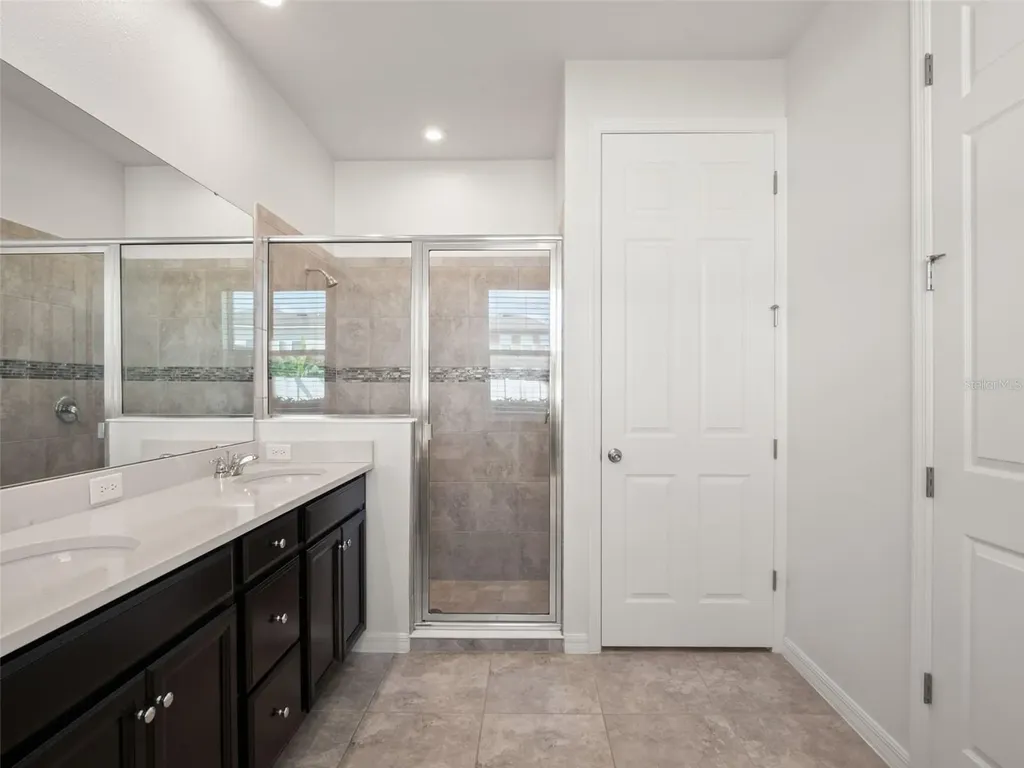 9008 Exploration Avenue Orlando FL 32832