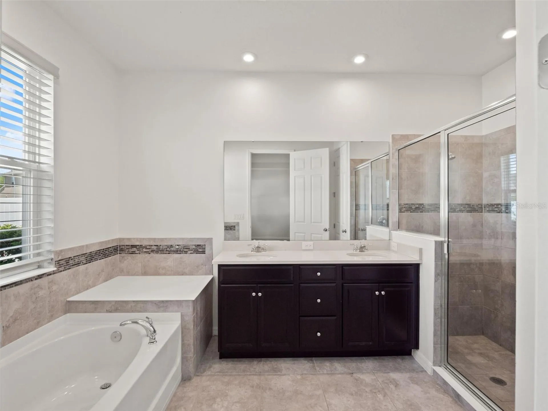 9008 Exploration Avenue Orlando FL 32832