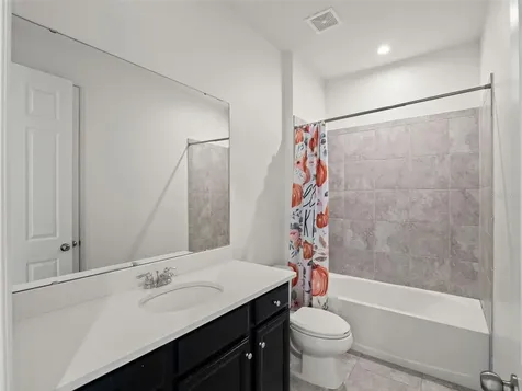 9008 Exploration Avenue Orlando FL 32832