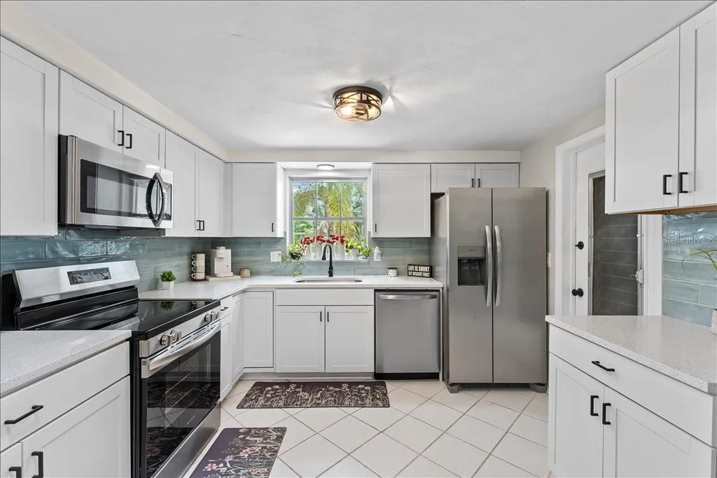 10914 Oakdale Avenue Port Richey FL 34668
