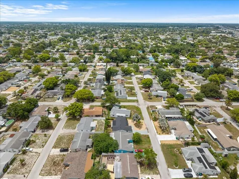 10914 Oakdale Avenue Port Richey FL 34668