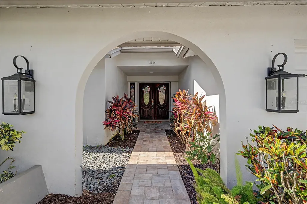 2717 Redford Court E Clearwater FL 33761