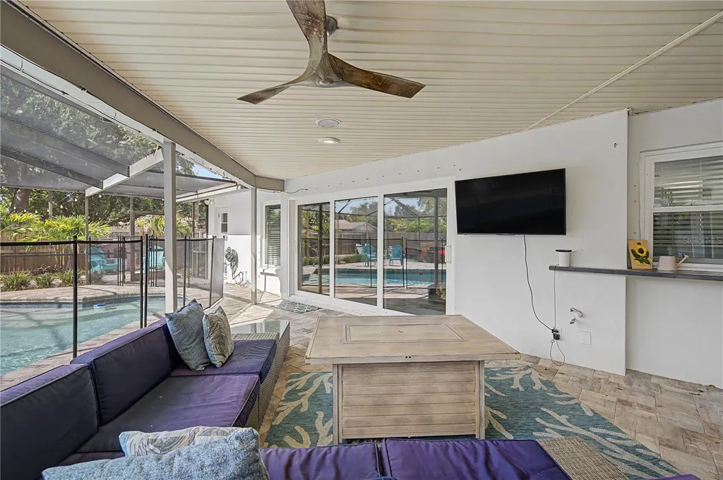 2717 Redford Court E Clearwater FL 33761
