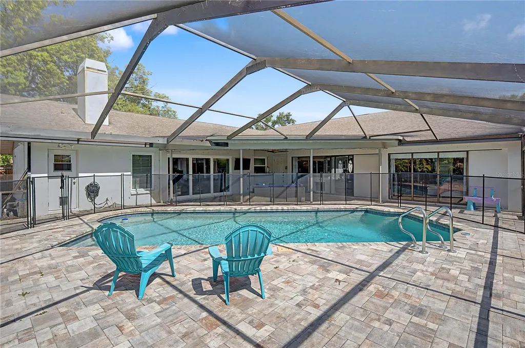 2717 Redford Court E Clearwater FL 33761