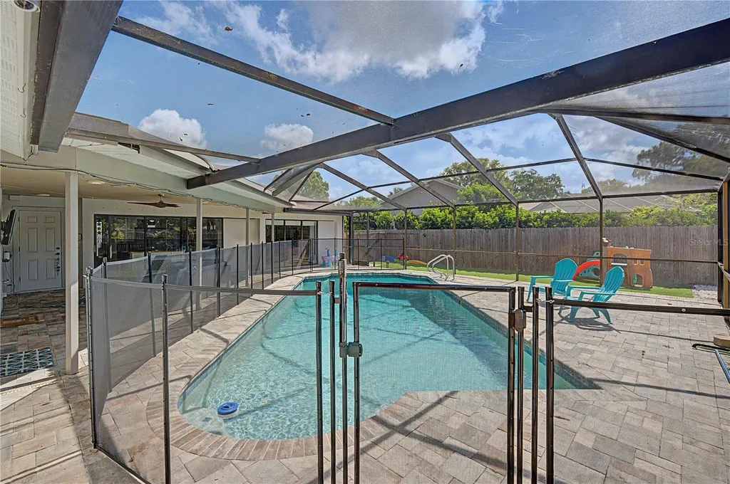 2717 Redford Court E Clearwater FL 33761
