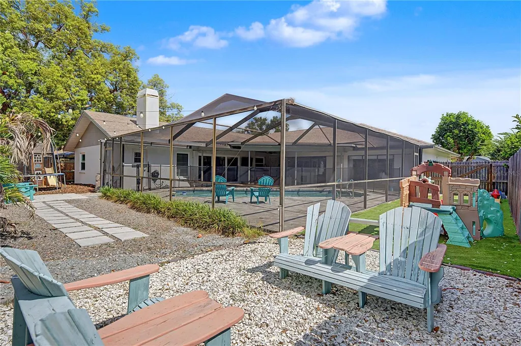 2717 Redford Court E Clearwater FL 33761