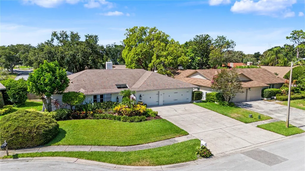 2717 Redford Court E Clearwater FL 33761