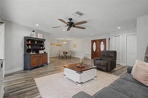 2717 Redford Court E Clearwater FL 33761