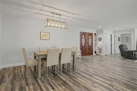 2717 Redford Court E Clearwater FL 33761
