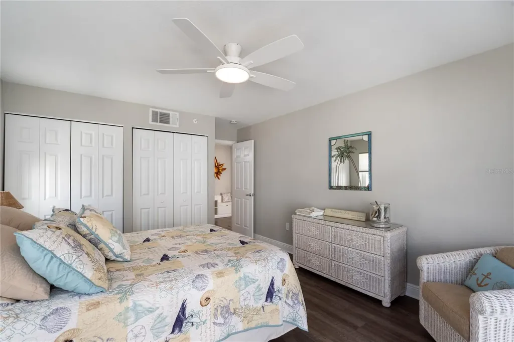 2255 N Beach Road Englewood FL 34223