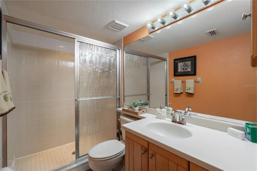 2255 N Beach Road Englewood FL 34223