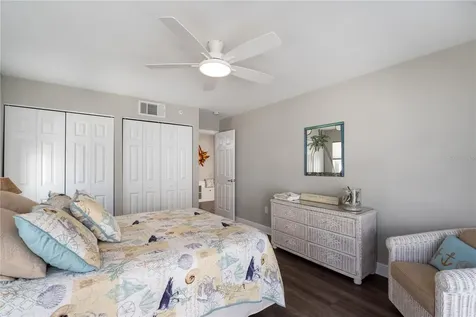 2255 N Beach Road Englewood FL 34223