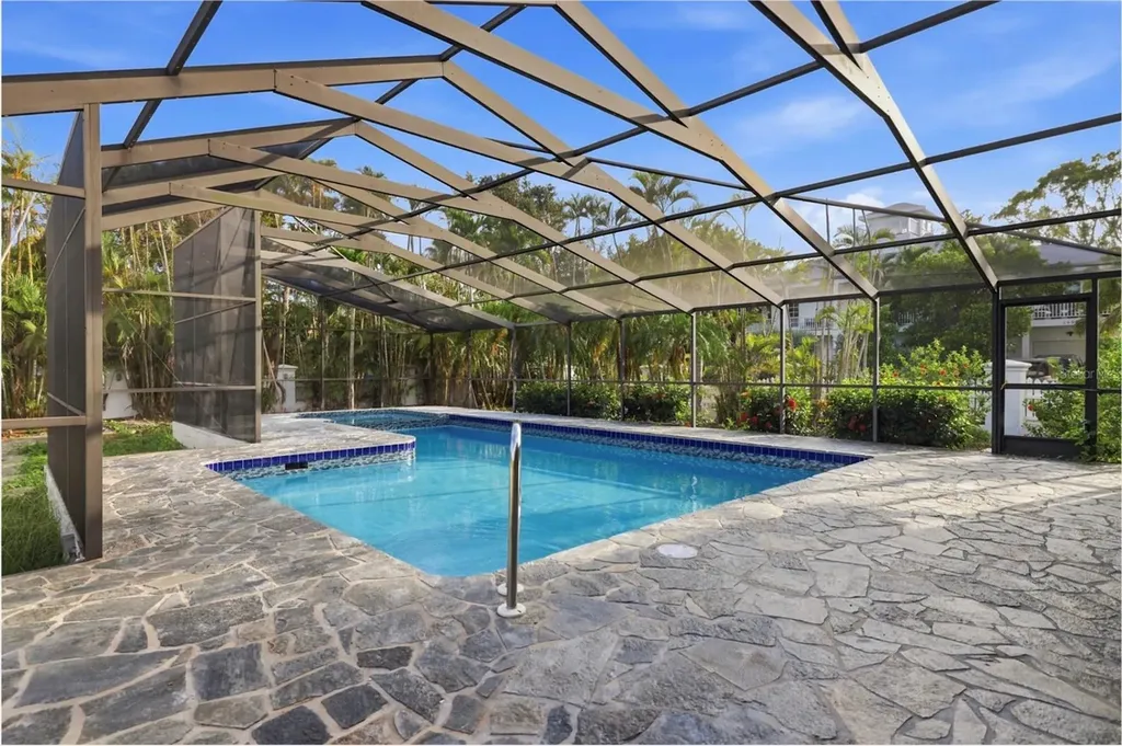 604 Norsota Way Sarasota FL 34242