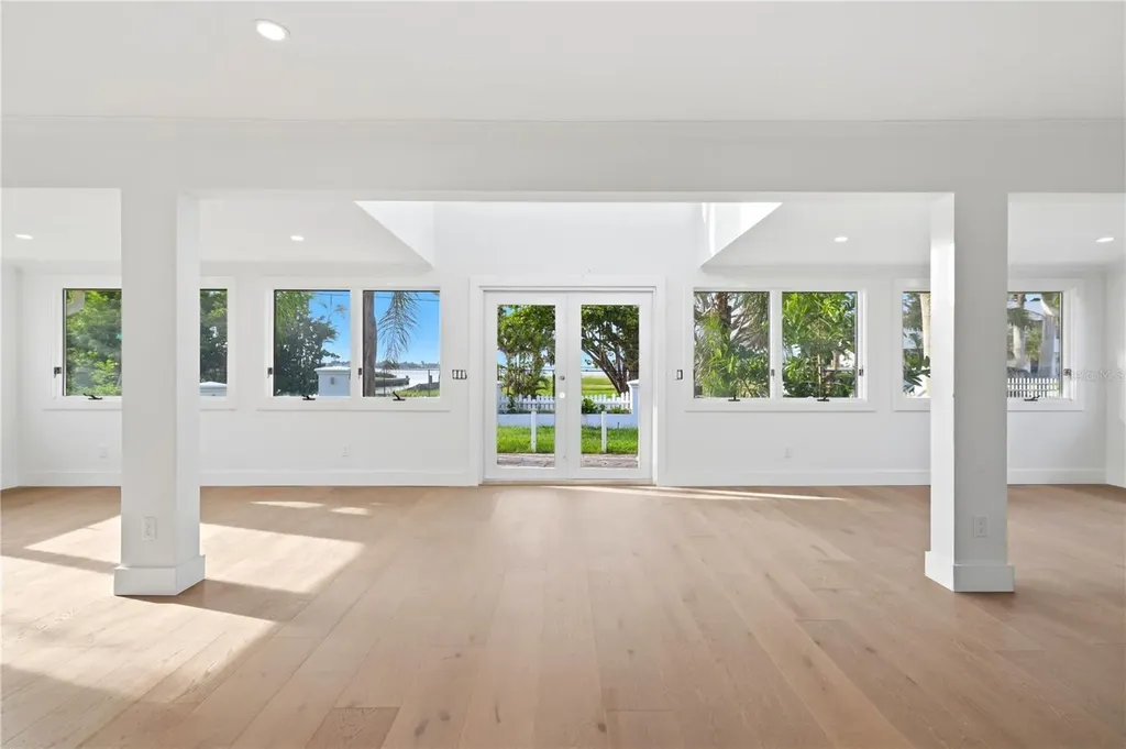 604 Norsota Way Sarasota FL 34242