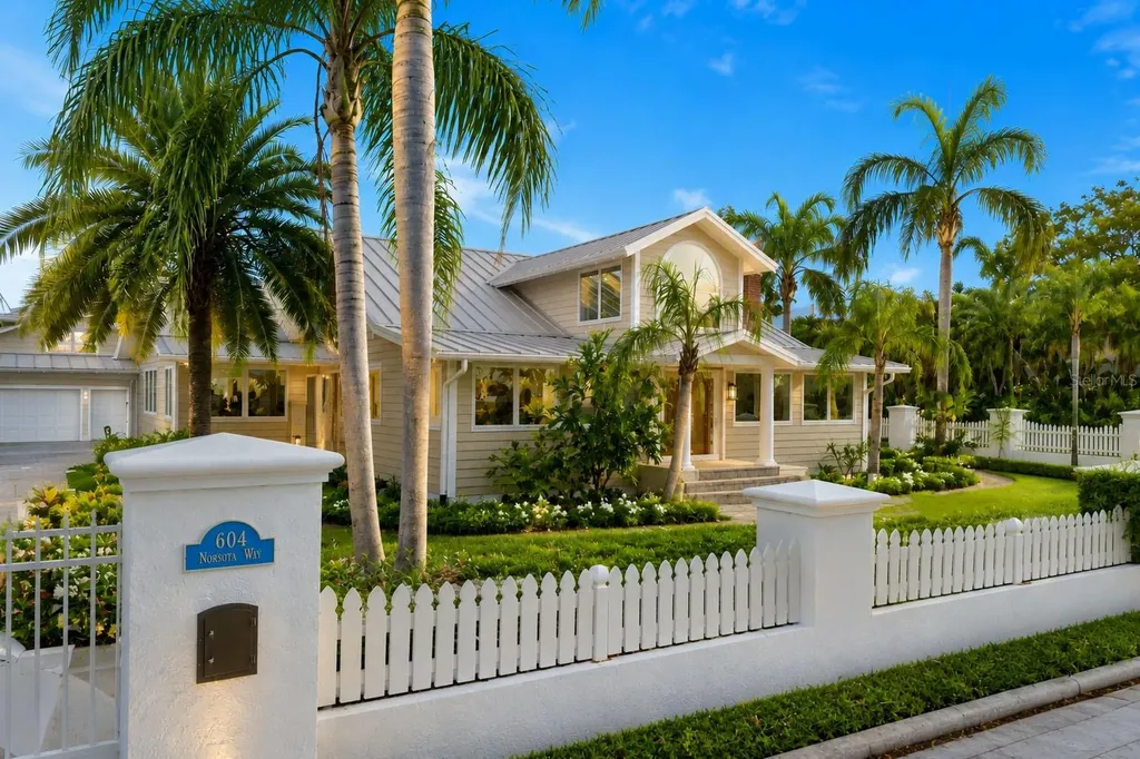 604 Norsota Way Sarasota FL 34242