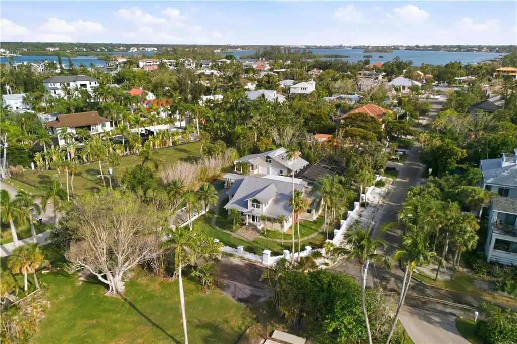 604 Norsota Way Sarasota FL 34242