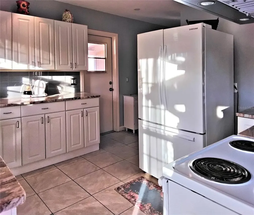 2440 Elkcam Boulevard Port Charlotte FL 33952
