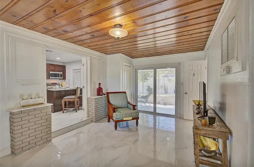 1008 Chester Drive Clearwater FL 33756