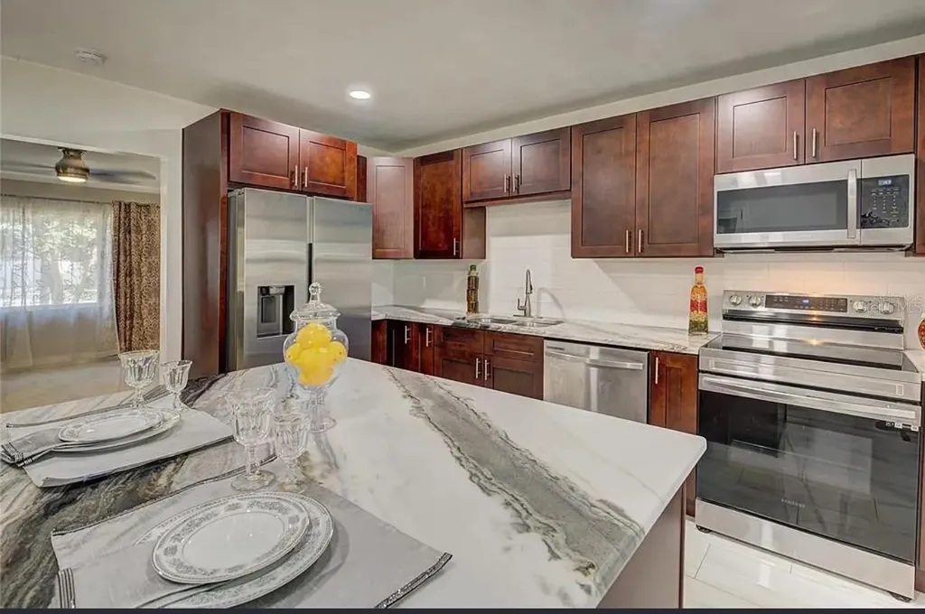 1008 Chester Drive Clearwater FL 33756