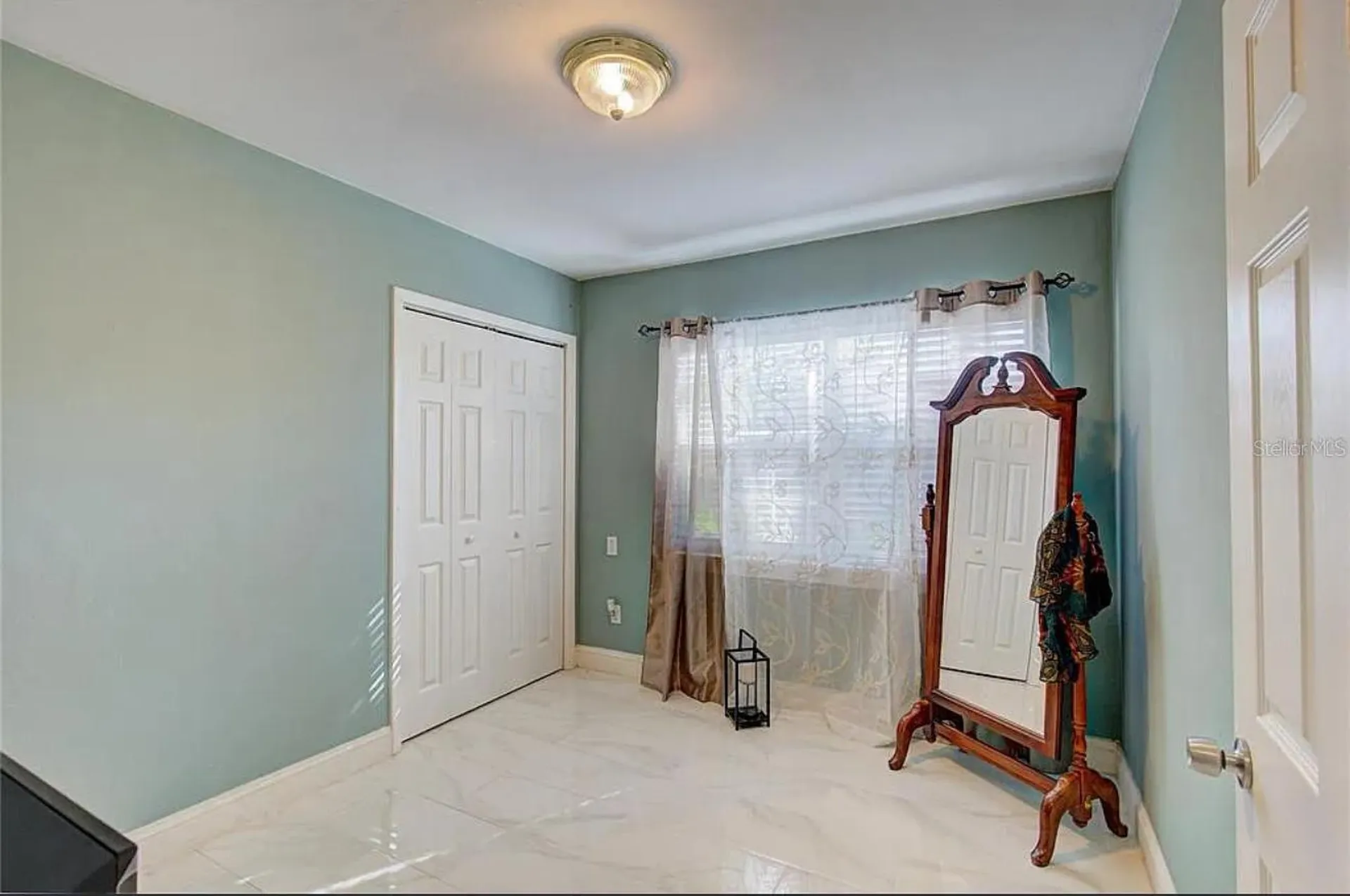 1008 Chester Drive Clearwater FL 33756