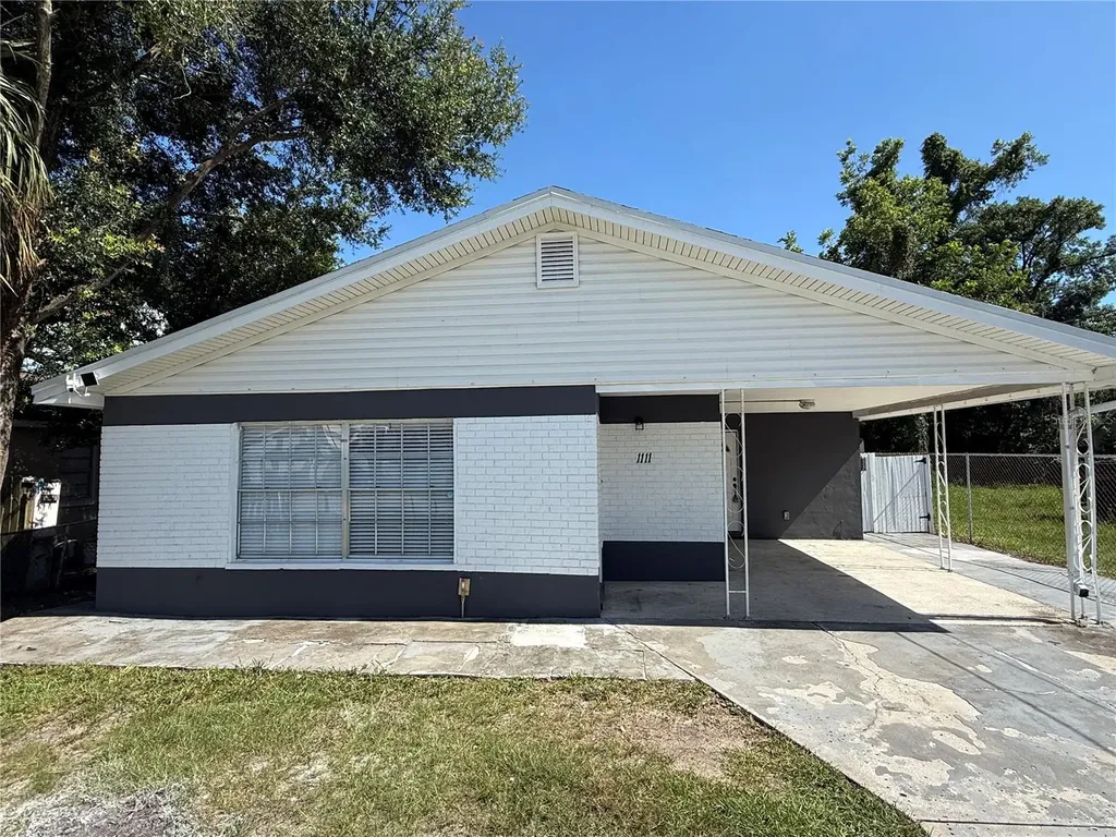 1111 E Okaloosa Avenue Tampa FL 33604