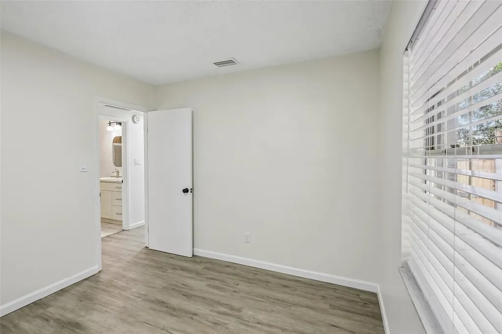 1111 E Okaloosa Avenue Tampa FL 33604