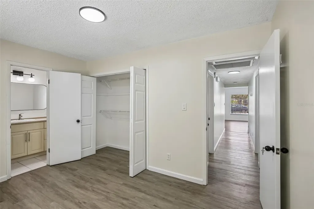 1111 E Okaloosa Avenue Tampa FL 33604