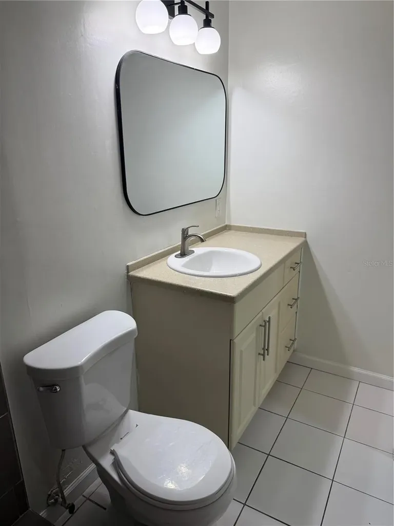1111 E Okaloosa Avenue Tampa FL 33604