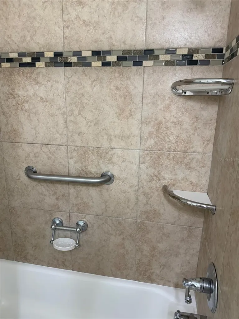 1111 E Okaloosa Avenue Tampa FL 33604