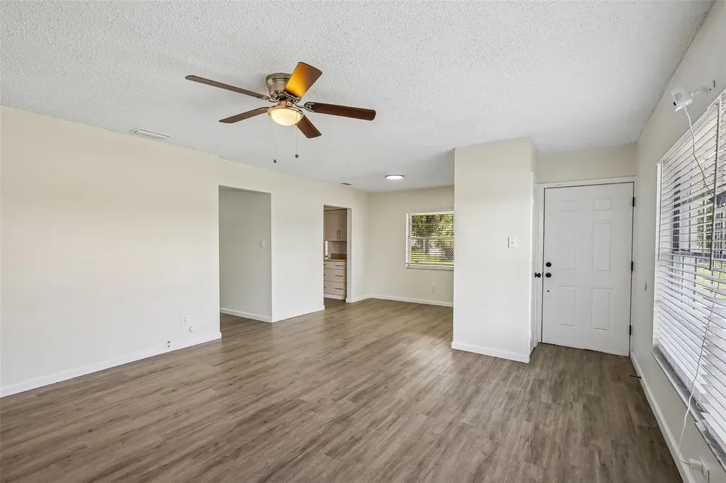 1111 E Okaloosa Avenue Tampa FL 33604