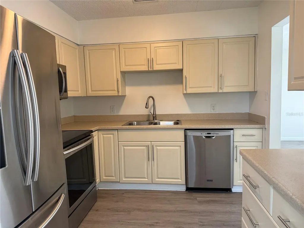 1111 E Okaloosa Avenue Tampa FL 33604