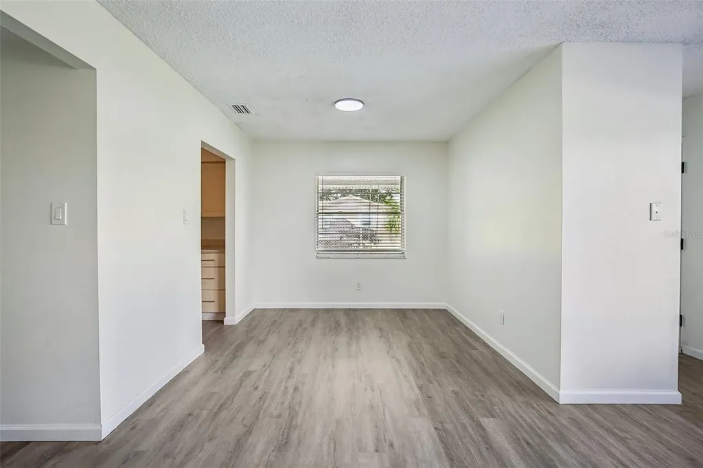 1111 E Okaloosa Avenue Tampa FL 33604