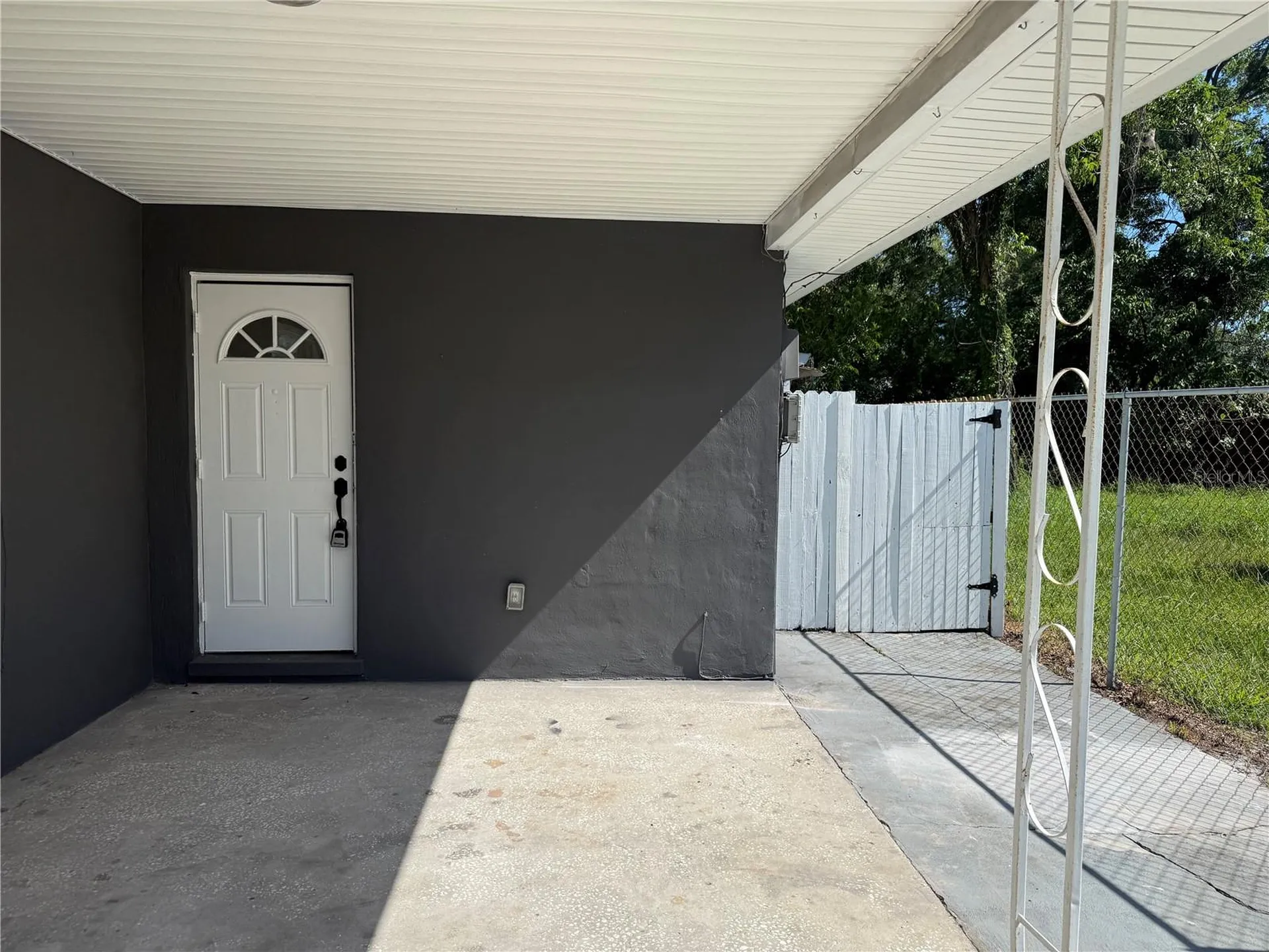 1111 E Okaloosa Avenue Tampa FL 33604