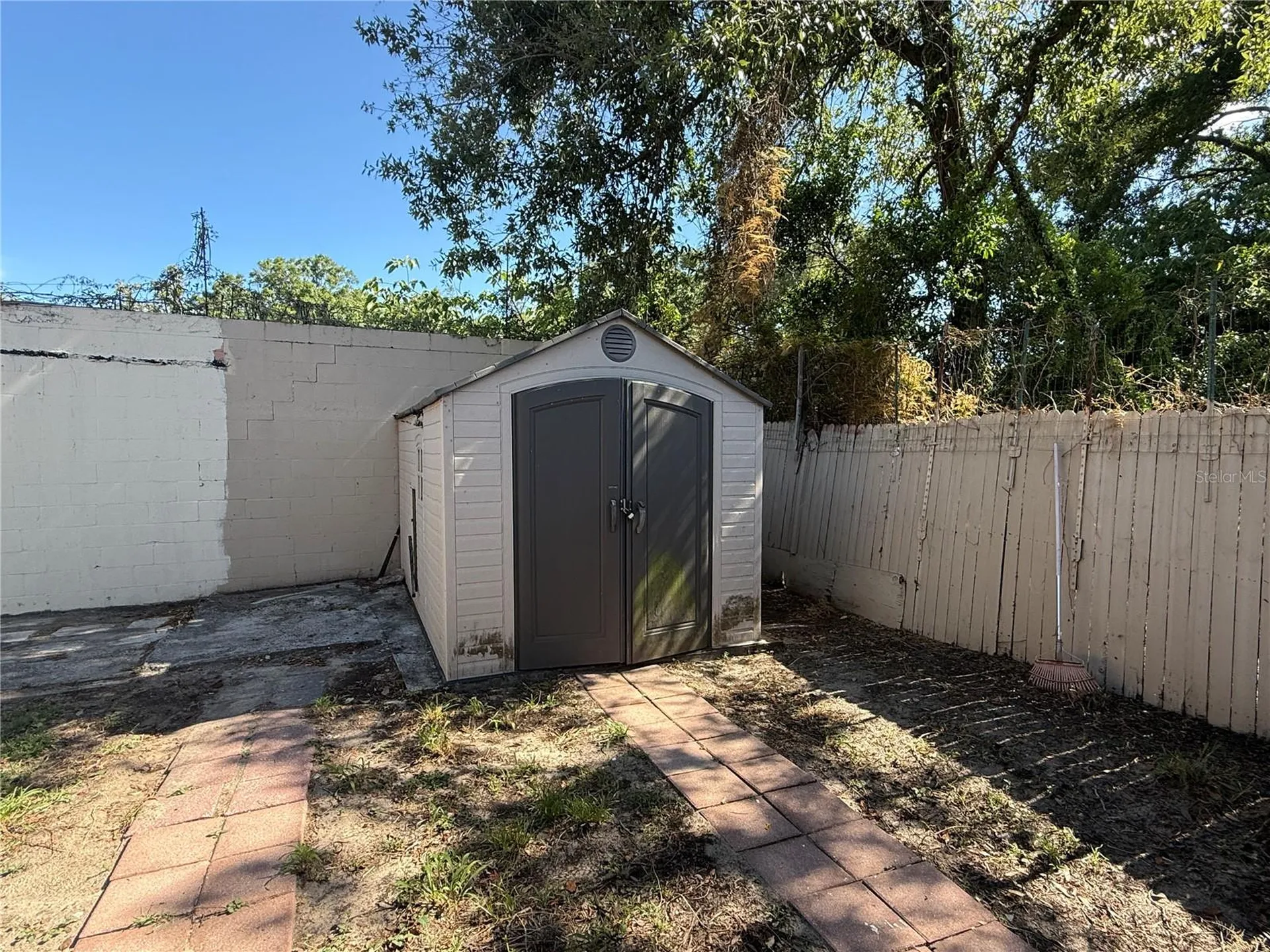 1111 E Okaloosa Avenue Tampa FL 33604