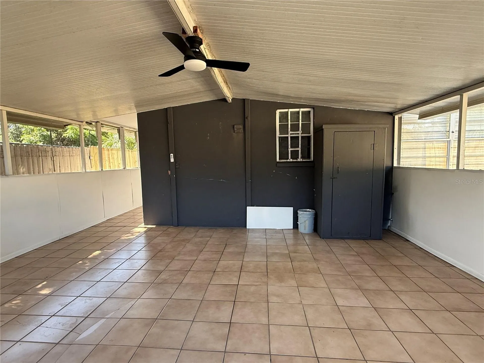 1111 E Okaloosa Avenue Tampa FL 33604
