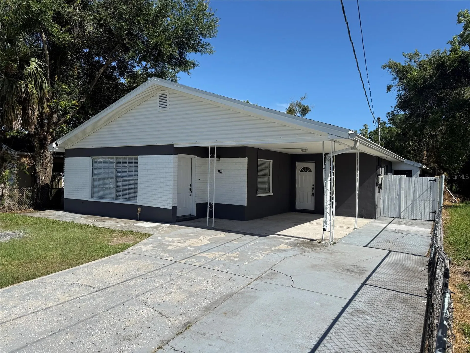 1111 E Okaloosa Avenue Tampa FL 33604