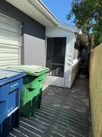 1111 E Okaloosa Avenue Tampa FL 33604